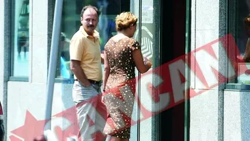 Sute de nuferi adusi Ioanei Basescu cu masina lui Vanghelie