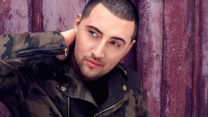 Nunta anului 2019 în showbiz-ul românesc! Celebrul cântăreț s-a logodit cu iubita lui