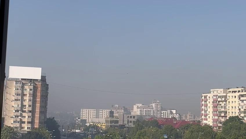 Alertă la cel mai înalt nivel în București: nu deschideți ferestrele! Risc uriaș de poluare, după incendiul de la Dragonul Roșu