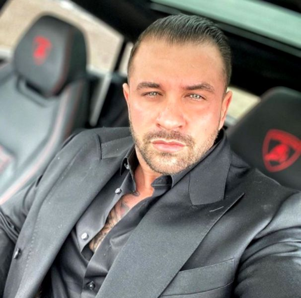 Alex Bodi și-a scos la vânzare vila din Pipera