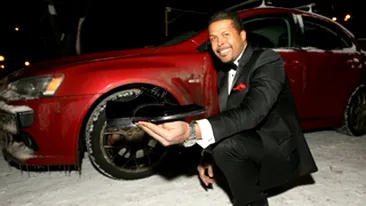 Cabral traieste pe picior mare! Si-a cumparat pantofi de nunta numarul 47, de la Viena