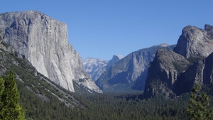 Un turist român a murit după ce a căzut de pe o stâncă în Parcul Național Yosemite din SUA