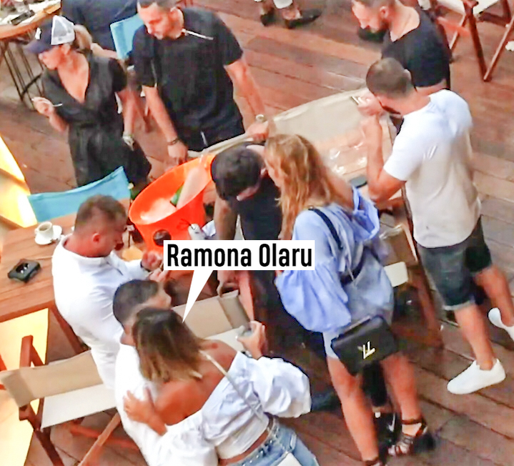 Ramona Olaru, distracție cu prietenii la mare