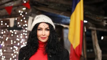 Nu are nicio rușine! Mihaela Rădulescu, goală pușcă de Revelion