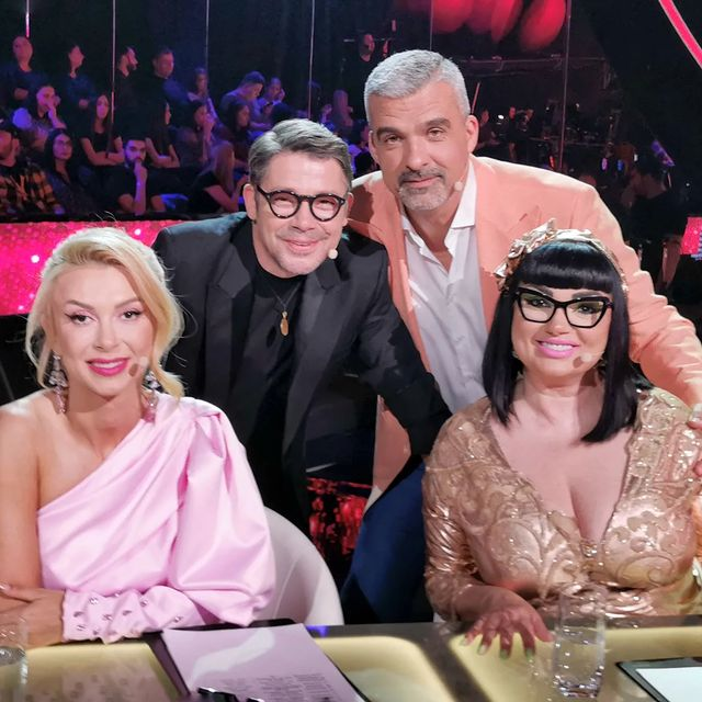 Ozana Barabancea vrea să își ducă fiul la și mai multe analize. (sursă foto: Facebook)