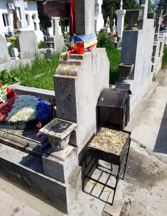 Mormântul Stelei Popescu în urmă cu 5 ani/ Sursa foto: CANCAN