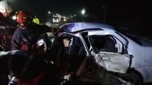 Ultimele cuvinte ale fetei de 18 ani din Prahova care a murit arsă de vie în mașină! Făcea un live Facebook VIDEO