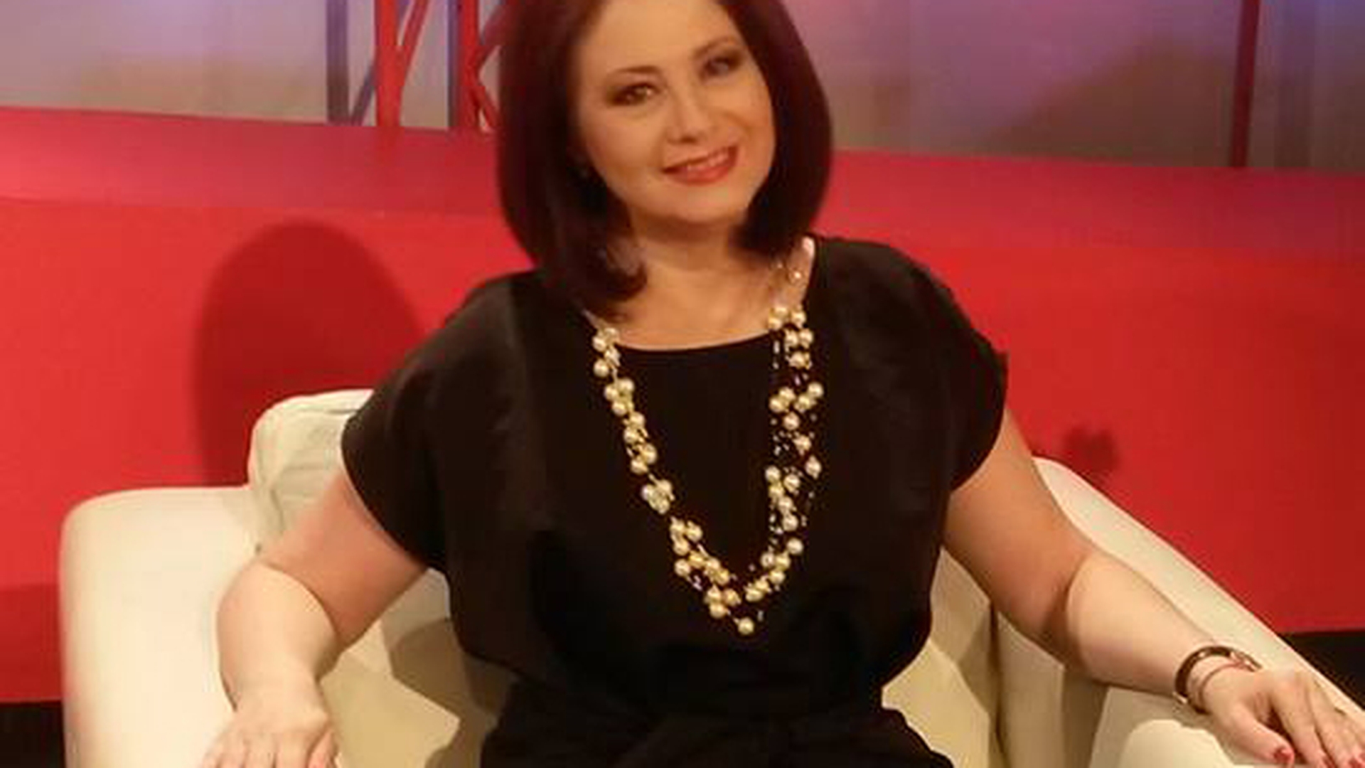 CORINA DĂNILĂ  a împlinit 45 de ani! Cum arată acum actriţa 