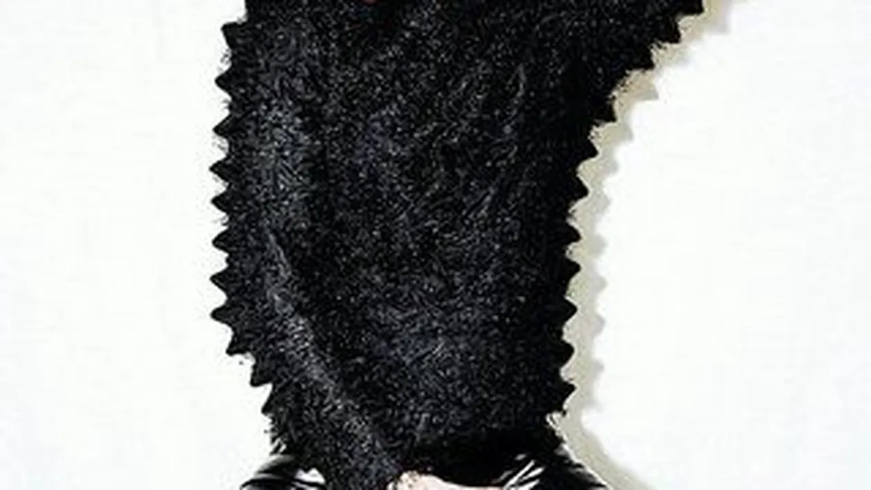 Cel mai mare star al tuturor timpurilor nu a murit. Michael Jackson e femeie in Ucraina