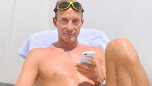 Radu Mazare, in lupta cu valurile! Vezi ce a facut primarul Constantei in largul Marii Negre!