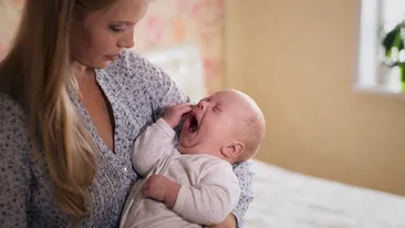 O femeie a născut primul bebeluş din lume cu virusul Zika! Cum se manifestă boala