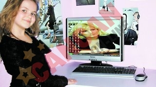 Elena Udrea are o mini-clona