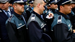 Peste 50 de polițiști din Suceava au picat examenul psihologic. Culmea, candidații s-au plâns că subiectele au fost prea grele