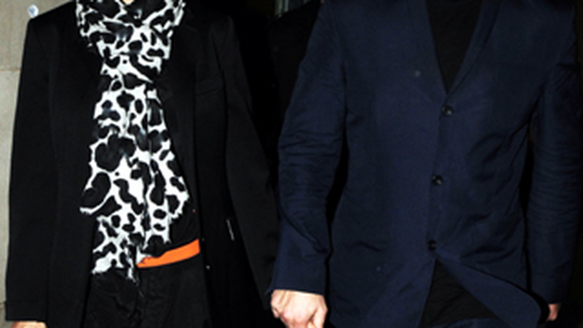 Robbie Williams se insoara maine! Va face o ceremonie intima