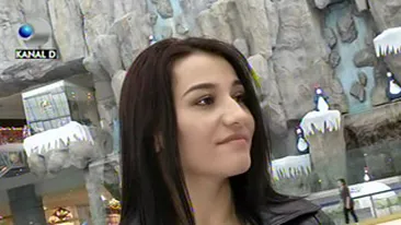 VIDEO Claudette s-a apucat de patinaj si face miscare pentru a se mentine in forma: Imi place sa merg la sala, la fitness, imi place sa dansez