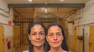 Bătaie în familie, scandal și două arestări! Gemenele Indiggo au ajuns iar după gratii, în Miami