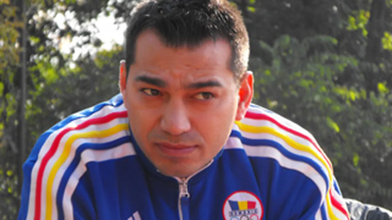 Pentru Bute s-a cam terminat! A fost net depasit din toate punctele de vedere, el nu stie sa incaseze Vezi ce campion mondial ii prevesteste finalul de cariera lui Lucian