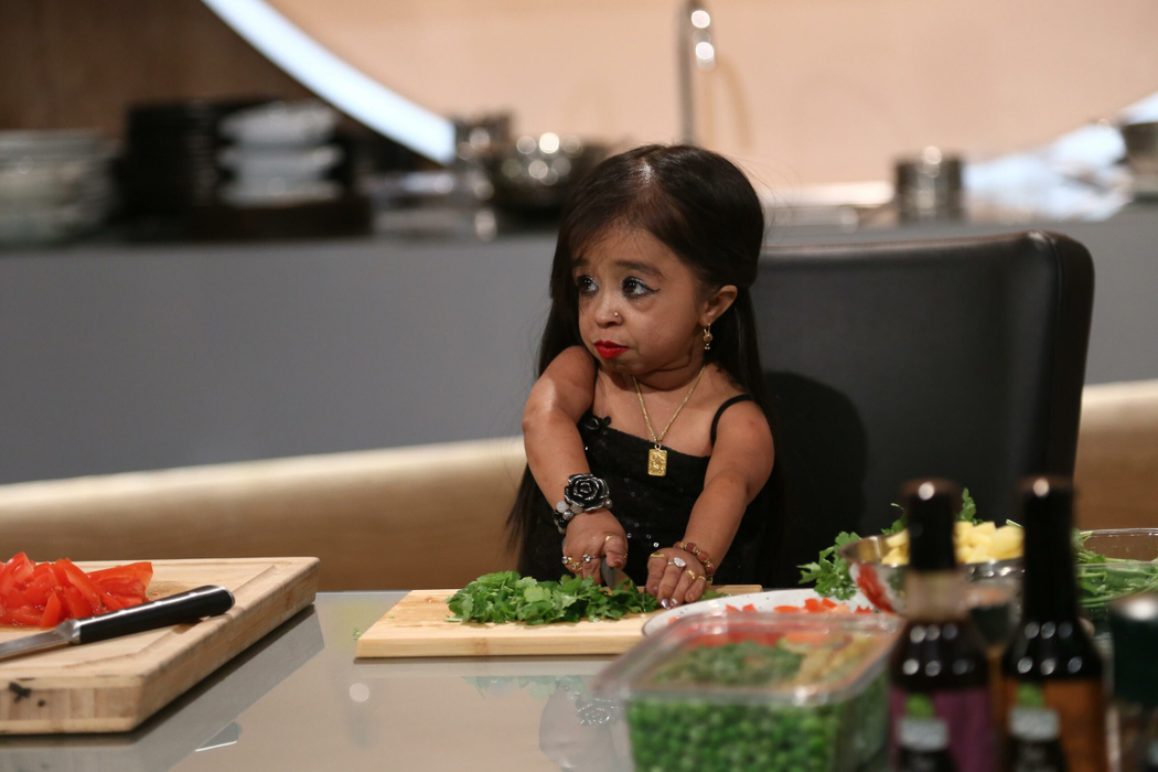 Jyoti Amge, cea mai scundă femeie din lume, apariție surpriză la Chefi la Cutite! Jurații au rămas fără cuvinte