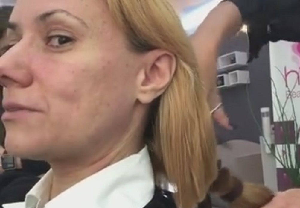 Oana Ioniţă s-a tuns scurt! Fosta „bebeluşă” a spus ce va face cu părul ei din care poate fi făcută o perucă