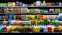 Cum poți să faci AVC din cauza unor produse banale. Ingredientul periculos care se află în suc, energizante și batoane proteice