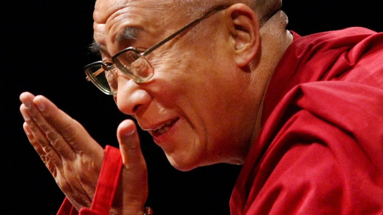 Legea şoc care urmează să fie promulgată de CHINA! Tibetanii sunt în stare de alertă! Ce urmeaza l-ar putea ucide pe Dalai Lama!