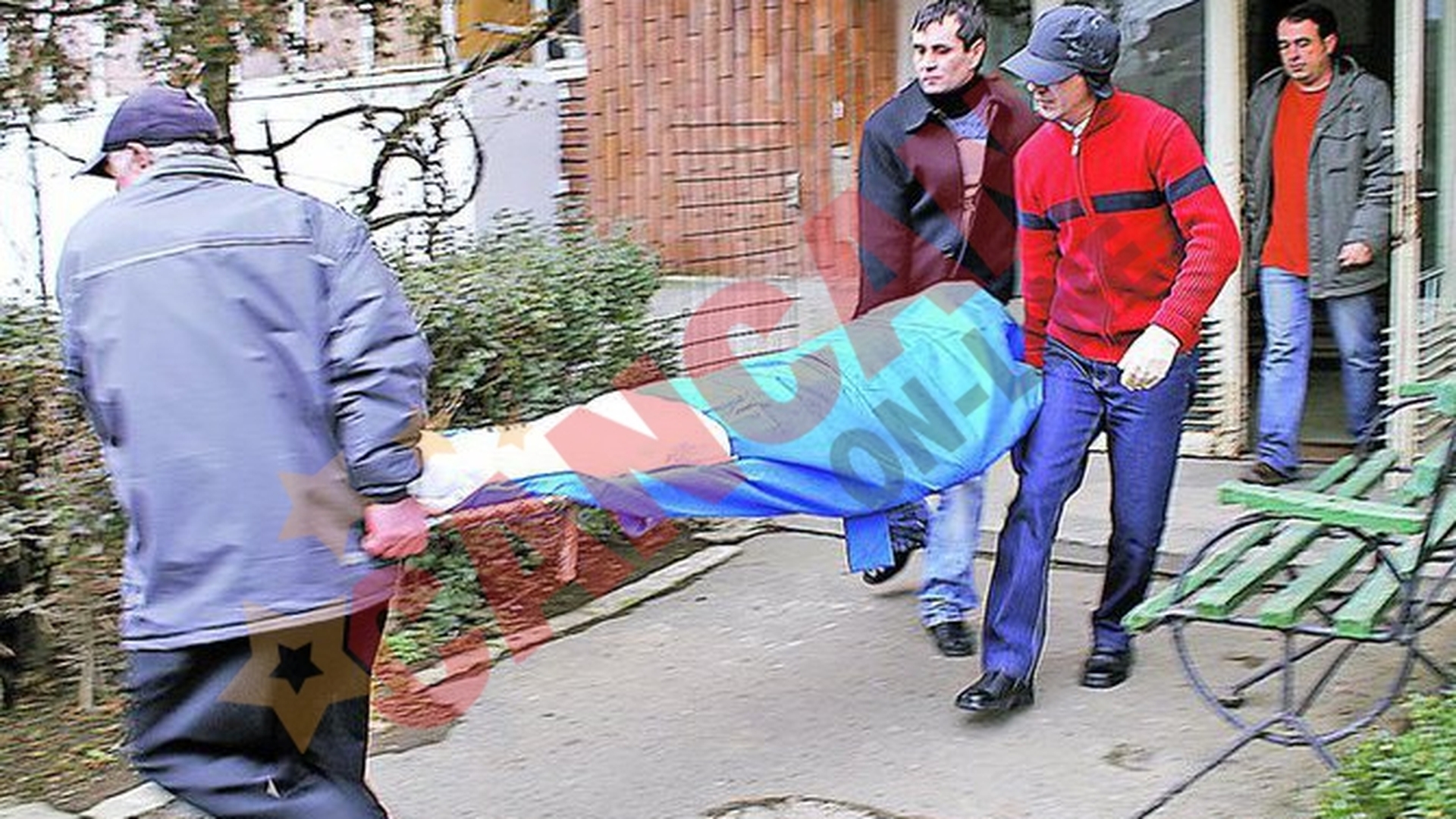 S-a ciopartit pana si-a dat ultima suflare