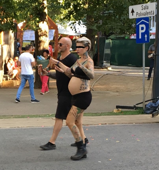 O graviduță sexy a atras toate privirile la UNTOLD!