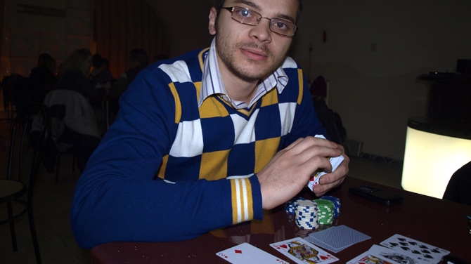 Un aradean joaca poker de doua milioane de dolari!