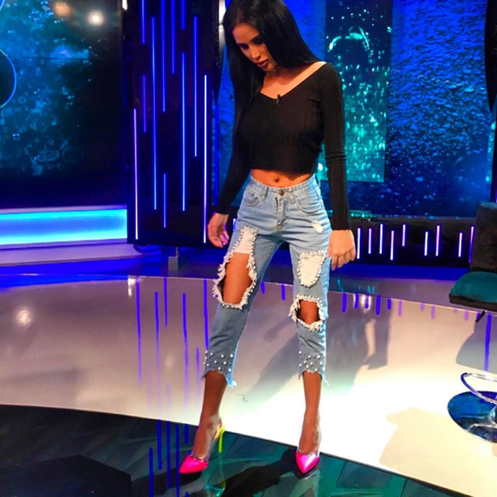 Ce a făcut DANIELA CRUDU cu ultimii bani pe care i-a luat ca asistentă TV de la emisiunea „XtraNightShow“