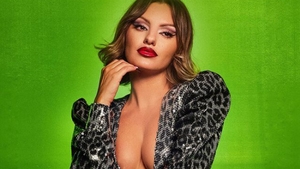 Alexandra Stan a vrut să semneze un contract cu un site pentru adulţi: "Aveam şi un nume pentru asta"
