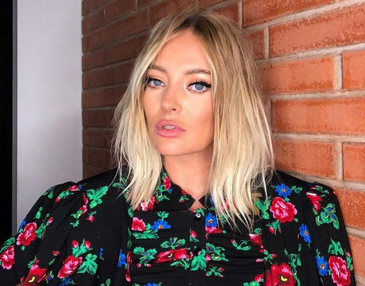 Delia a vorbit despre divorț: “Mi se pare o crimă să stai într-o relație dacă ești nefericit“