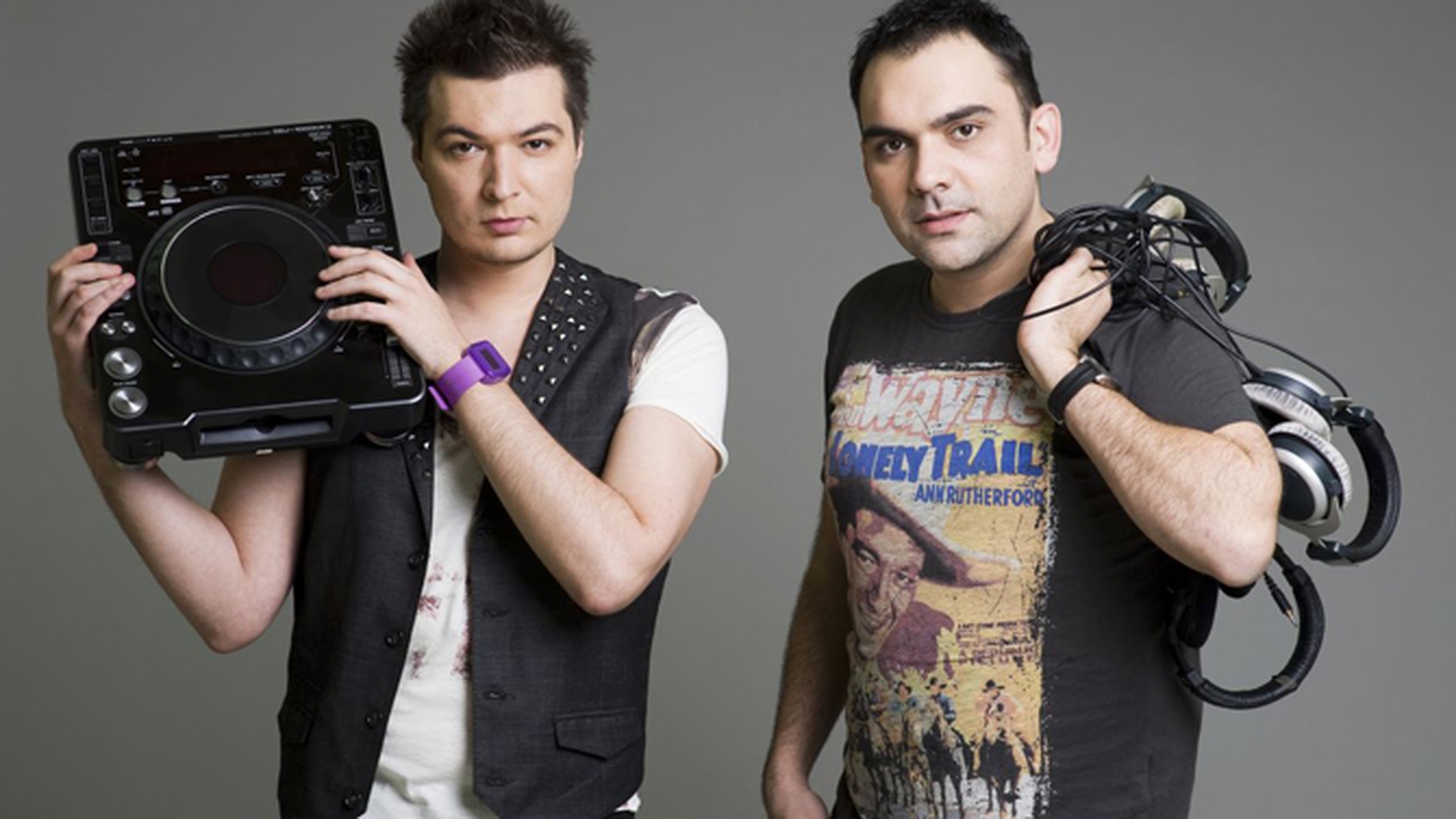 DJ Andi&Liviu Honor: "Muzica este esenta vietii"