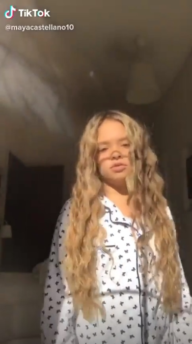 Maya Castellano, Regina TikTok-ului! Imagini de senzație cu frumoasa adolescentă și reacția Antoniei când își vede fata cântând
