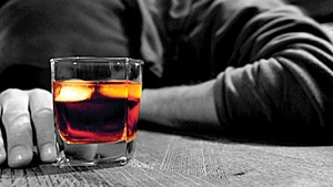 Descoperire uluitoare! Ce se întâmplă cu organismul nostru după ce consumăm alcool! Nimeni nu crede aşa ceva