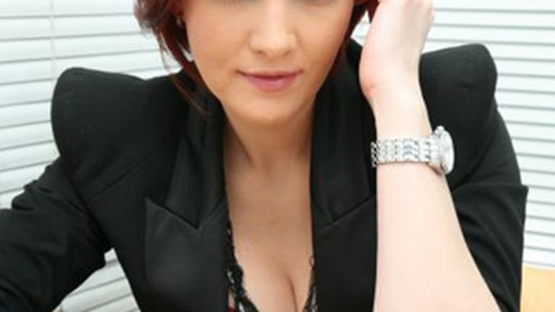 Ioana Maria Moldovan il felicita pe colegul Cruceru, care tocmai a devenit tatic: "Dane, de abia acum incepe viata, sa te vad cum te descurci cu doua fete-n casa"