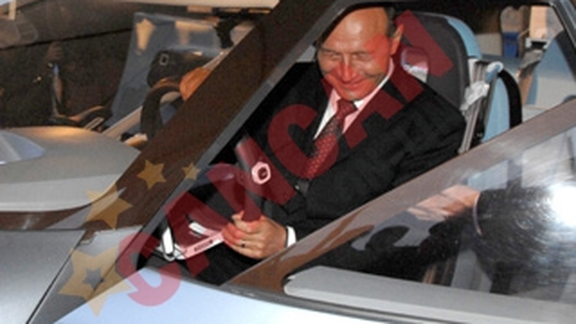 Basescu si-a trecut in declaratia de avere autoturismul Dacia Duster!