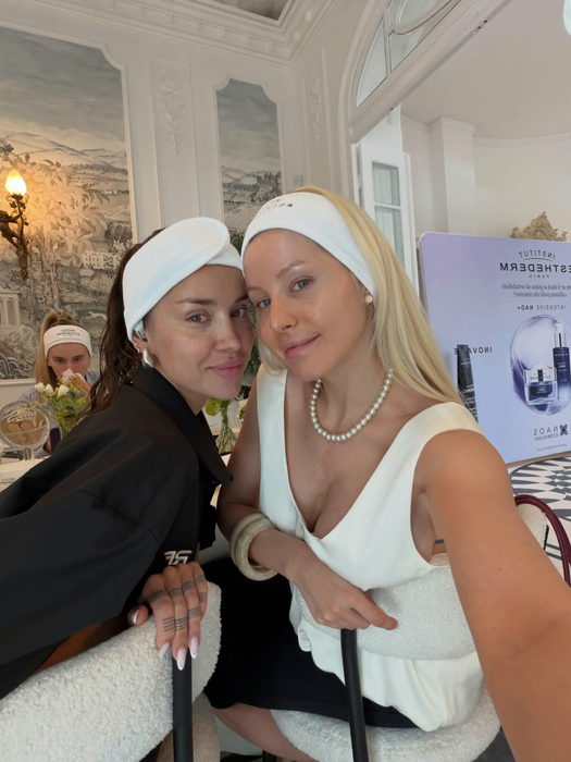 Alina Ceușan și Carmen Crebenișan