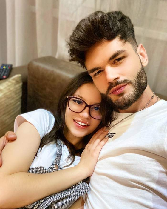 Cleopatra Stratan și Edward Sanda au spulberat misterul! Adevărul despre fotografia care a făcut ravagii pe internet