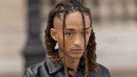 Cum arată geanta lui Jaden Smith în valoare de 47.000 de dolari. Este în formă de casă și are un interior inedit