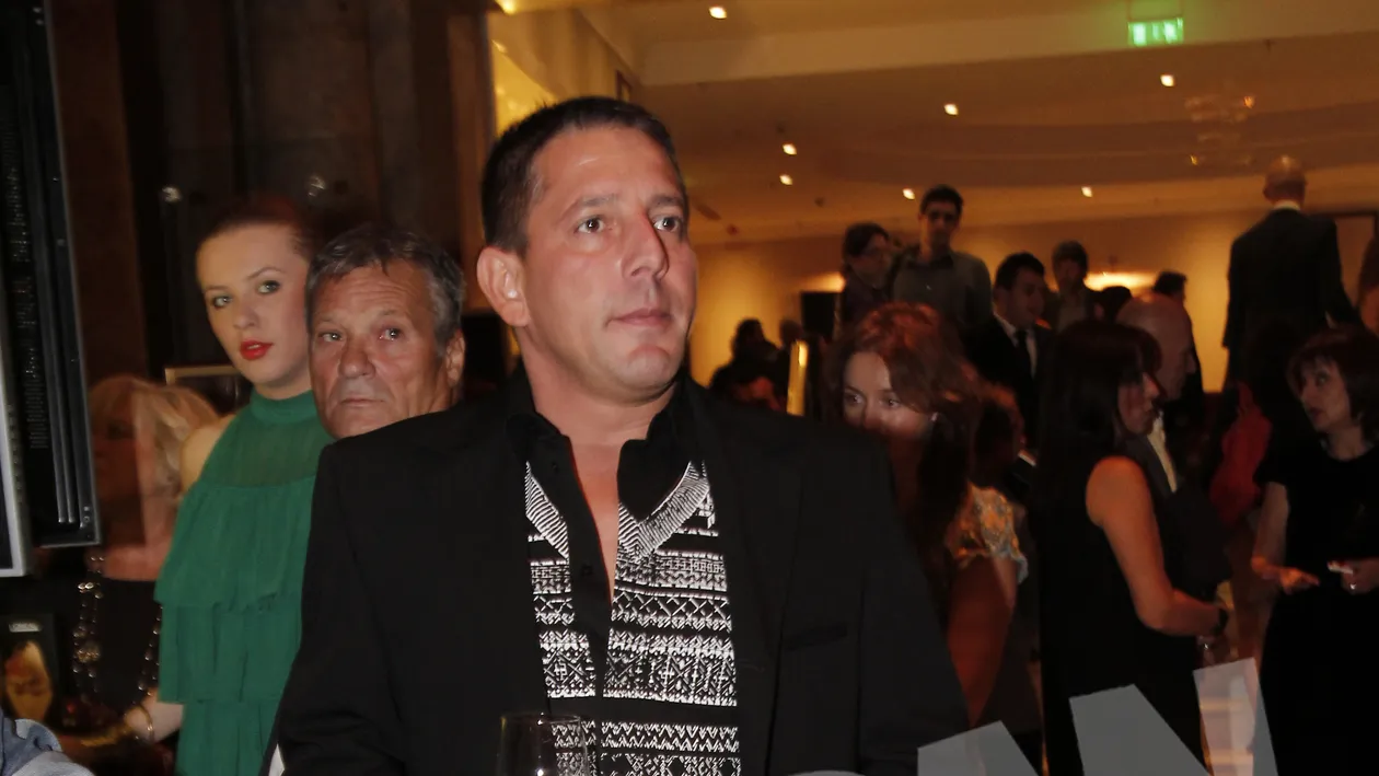 S-au iubit, s-au despartit, iar acum se cearta. Fosta sotie a lui Mihai Constantinescu l-a facut praf pe amantul Marculescu