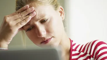 Lucrez de 30 de ore si inca reziiiist! Ce s-a intamplat imediat dupa ce tanara de 24 de ani a postat acest mesaj pe Twitter