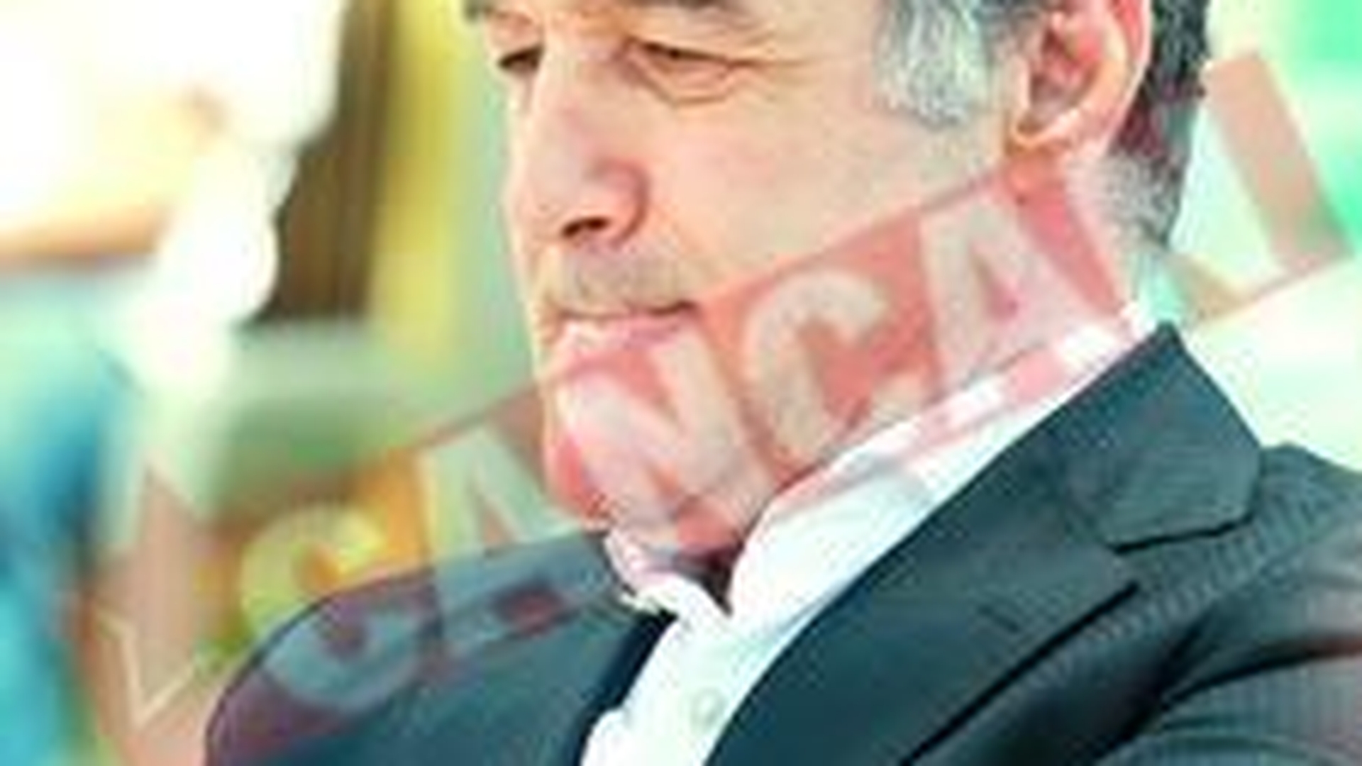 Gigi Becali Cere banii pe oua in instanta!