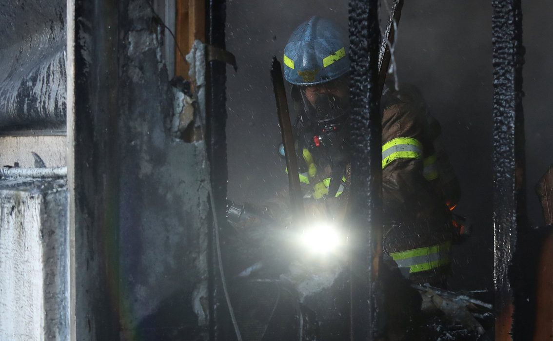 41 de morţi şi zeci de răniţi, după ce un spital a luat foc! Incendiu devastator