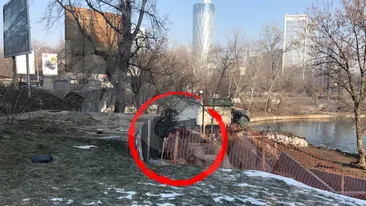 Doar o minune l-a salvat, după ce era să plonjeze în lacul Floreasca, având aproape 200 de km/h în bord! În ce stare se află şoferul