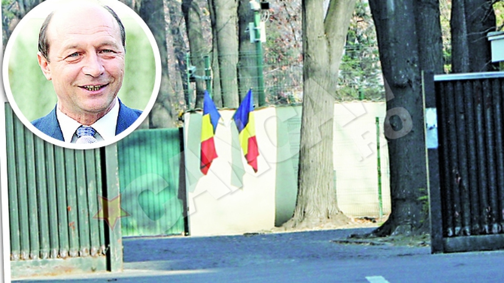 Doar trei dintre "greii" politicii din Romania au arborat ieri drapelul national Uite steagul, nu e steagul!
