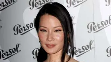 Lucy Liu si Rihanna ar putea juca impreuna in noul Charlie`s Angels