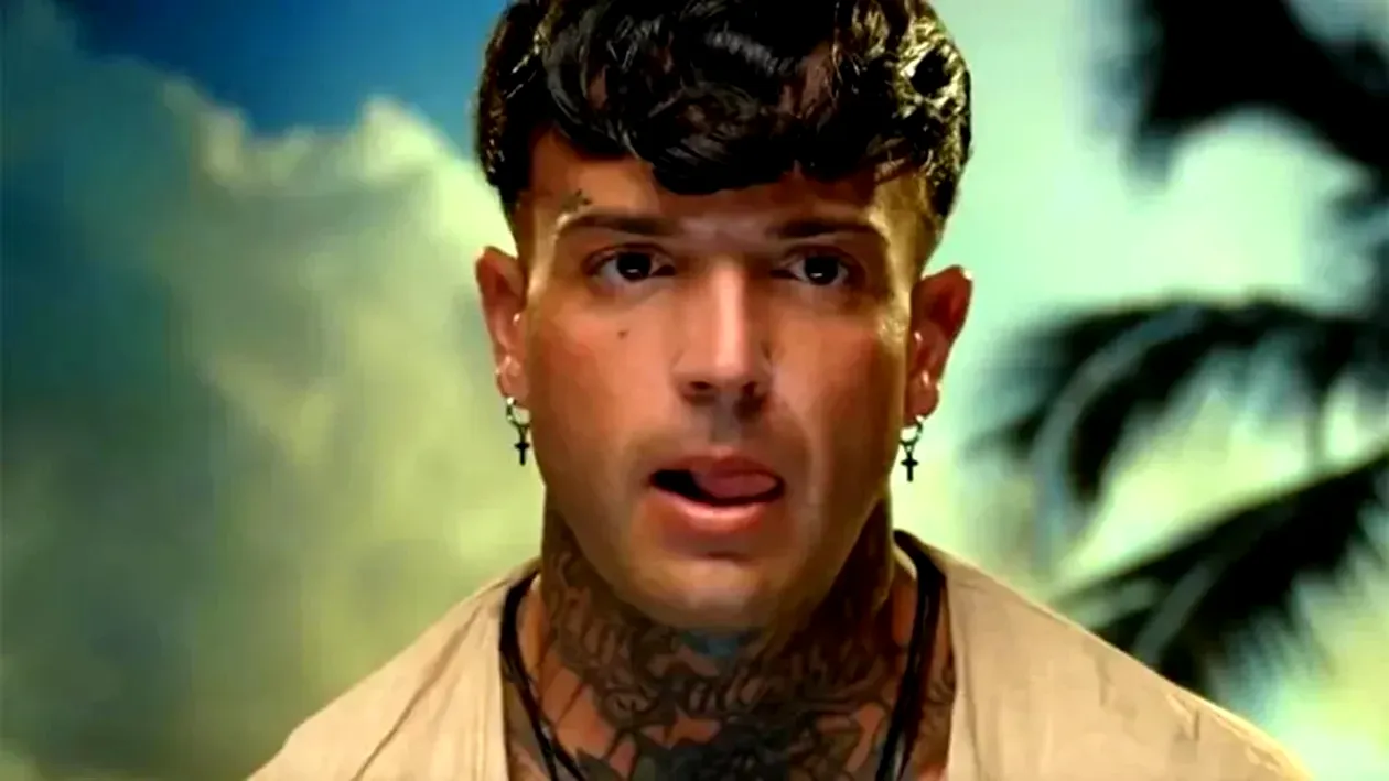 Cum agață Jaguarul de la Insula Iubirii, de fapt: Bună! Știi unde este..