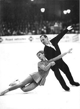 Ludmila Belousova şi Oleg Protopopov în 1968