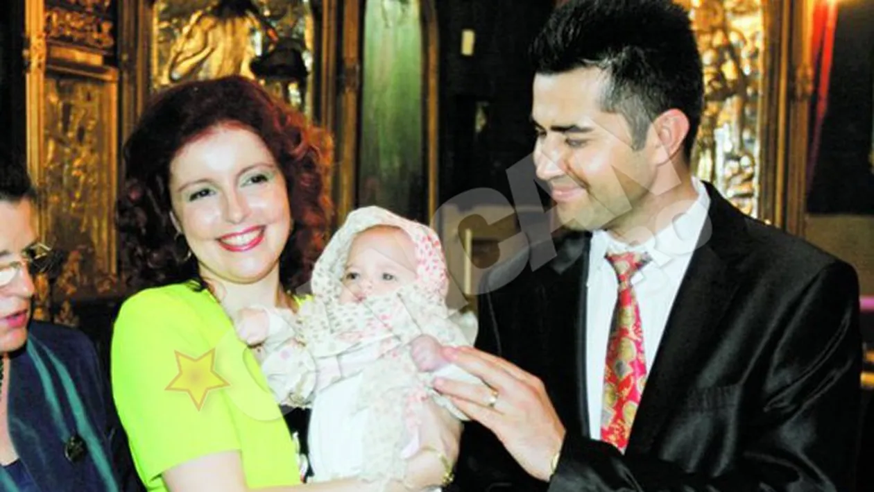 Amelia Antoniu si-a botezat fetita