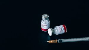Cât timp durează imunitatea după vaccinarea împotriva COVID-19. Ce spun specialiștii